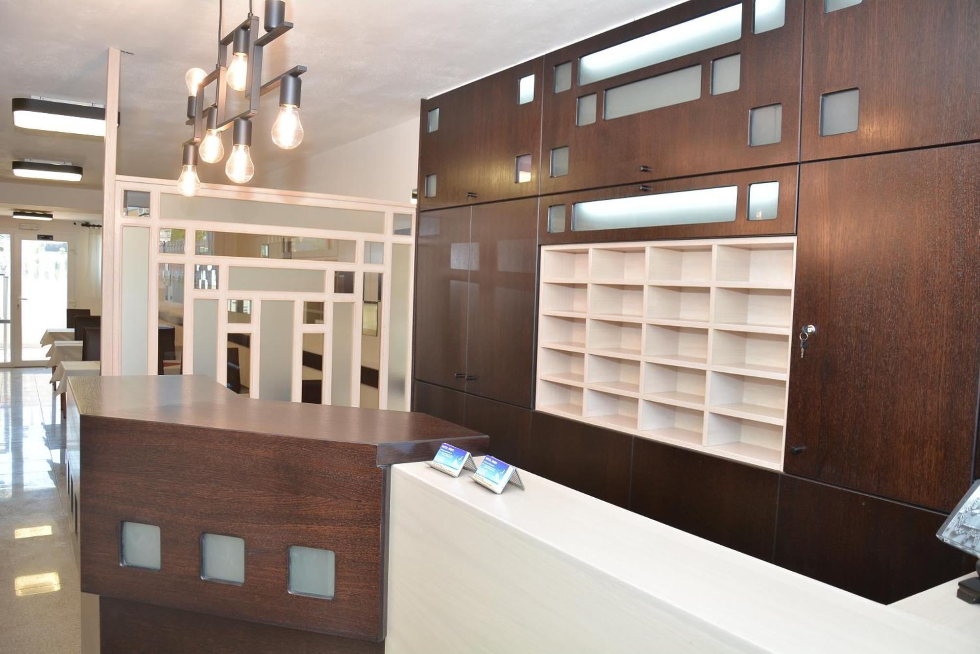 Hotel Paris Paralía Zewnętrze zdjęcie