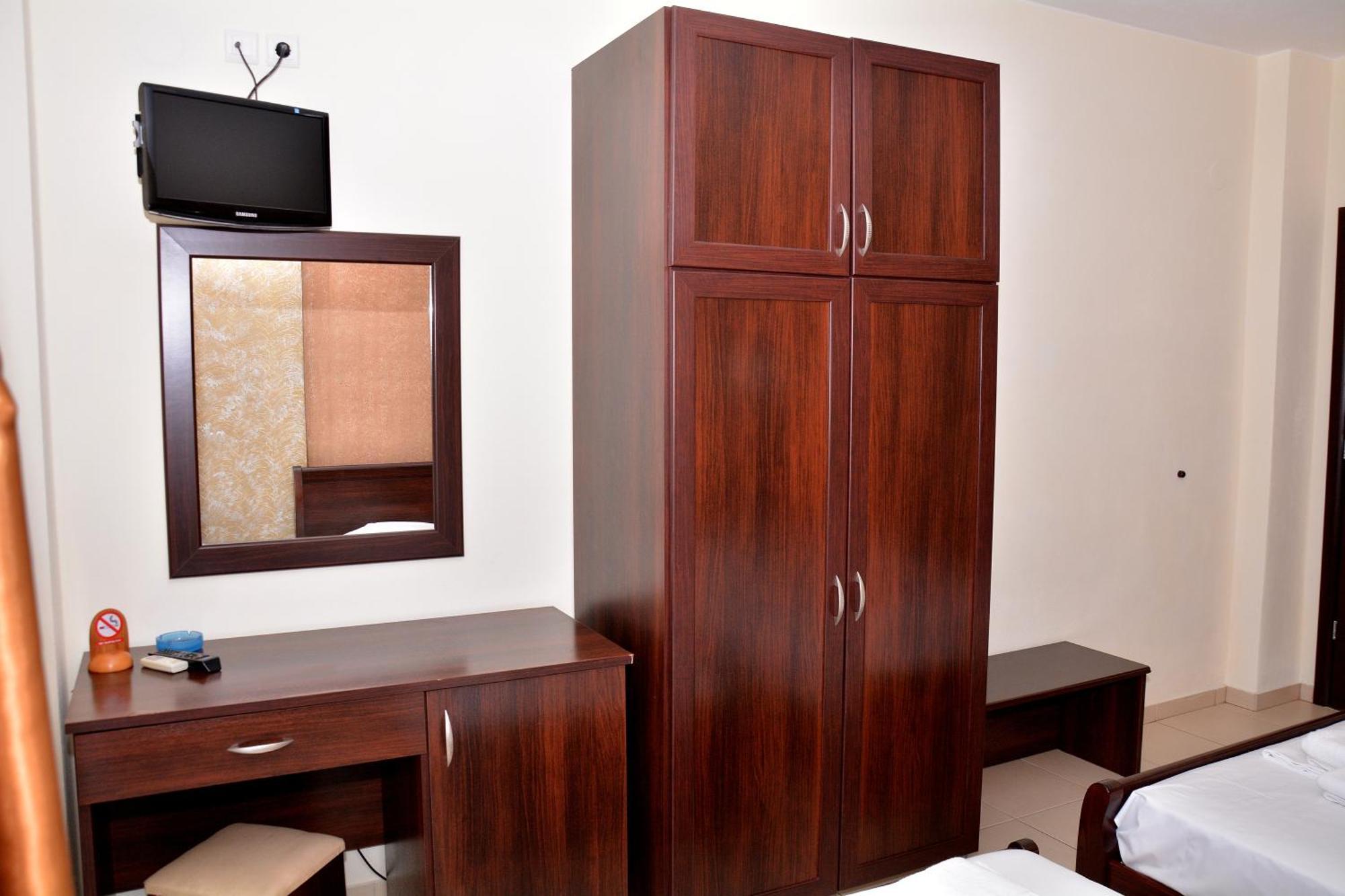 Hotel Paris Paralía Zewnętrze zdjęcie